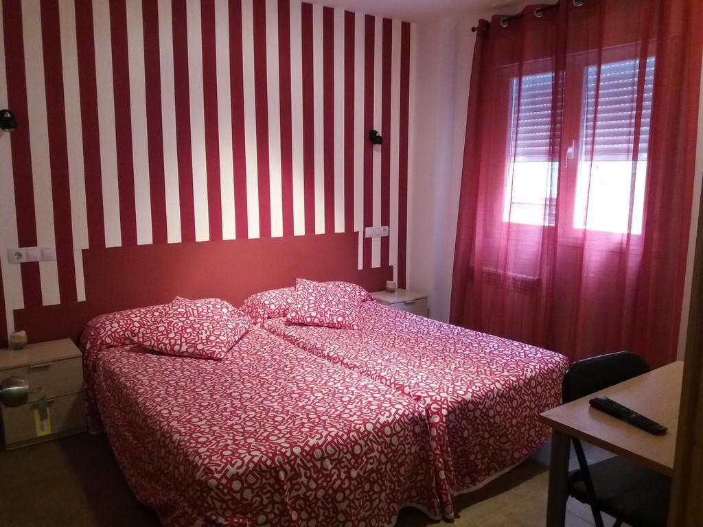 Hostal La Catedral سانتو دومينغو دي لا كازادا المظهر الخارجي الصورة