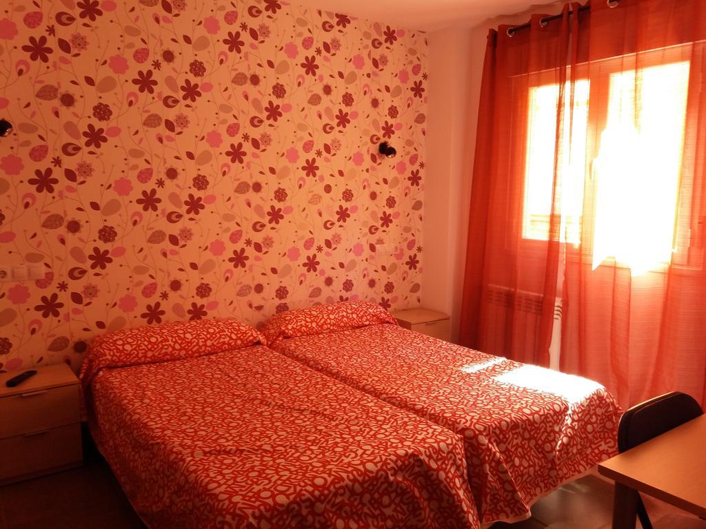 Hostal La Catedral سانتو دومينغو دي لا كازادا المظهر الخارجي الصورة